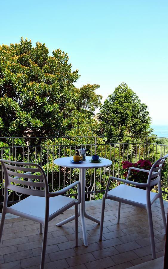 Sorrento Central And Sea View Flats Buitenkant foto